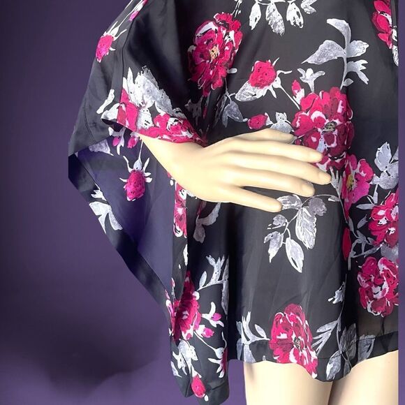 Floral print EUC   - Picture 4 of 5